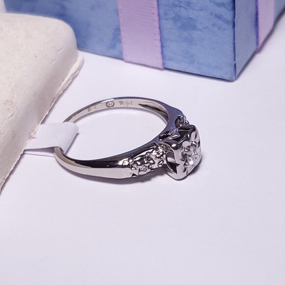 Antique Estate .10ctw Natural Rd Diamond square top 14Kt WG Engagement Ring23385 - Picture 4 of 6